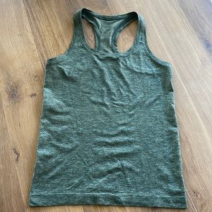 Lululemon Swiftly Tech Racerback Tank Top 2.0